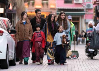 Desamparados, la historia de seis hermanos que conmovió a Turquía llega por primera vez a la tv en español de EE. UU. 