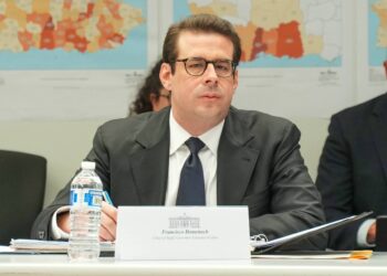 Francisco Domenech dejará la jefatura de gabinete en agosto en medio de controversias sobre la reconstrucción del sistema eléctrico