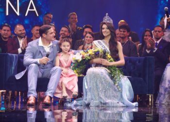 De madre a reina de belleza