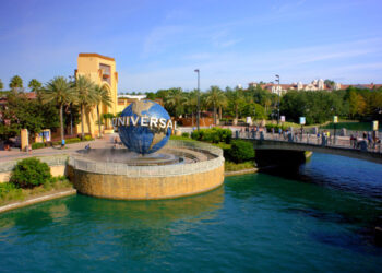 Universal Orlando lanza boleto ilimitado hasta diciembre para dos parque temáticos