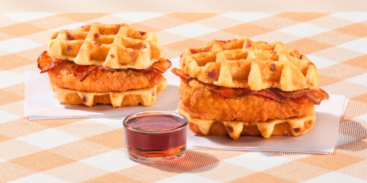 ¡Chicken & Waffles llegan a Chick-fil-A! El nuevo menú de otoño combina pollo, waffles y sabor a S’mores