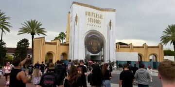 Halloween Horror Nights desata el terror con Stranger Things 5, Sinners, Hellraiser y Ozzy Osbourne
